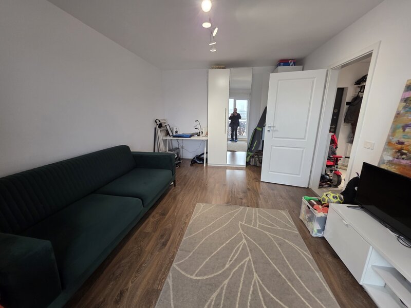 Trapezului, 15 minute metrou, pe strada Taifunului, bloc 2020